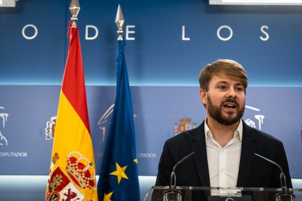 Compromís-Sumar insta a Mazón a que pida la gestión de Cercanías para la Generalitat