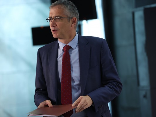  De Cos dice que la banca debe aumentar, y no solo mantener, sus provisiones y capital