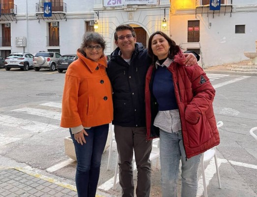 Una foto de tres
