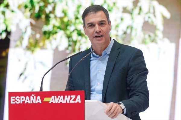 La presión compradora foránea sobre las cotizadas españolas estratégicas reaviva la 'acción de oro'