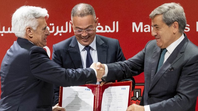 Marruecos, Portugal y España firman el acuerdo de candidatura para albergar el Mundial 2030
