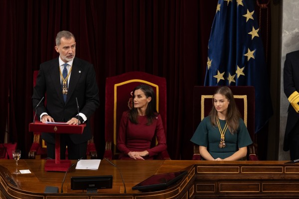 El Rey defiende la nación y avisa que reivindicar la Constitución no es 