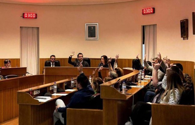 Paterna aprueba los presupuestos 2024 con cifras históricas en becas de Educación y Deporte