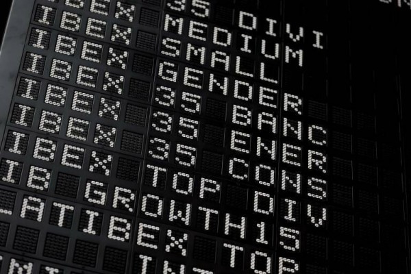 El Ibex 35 recupera los 10.000 puntos 1.378 días después de perder tan psicológica cota