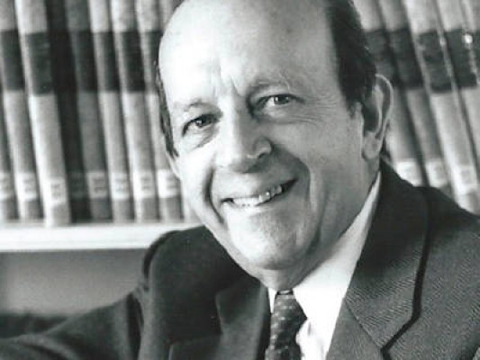 Un libro da a conocer escritos inéditos del filólogo Germà Colón