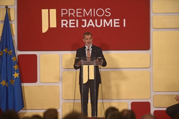 Felipe VI llama en los Jaume I a mejorar los incentivos a la innovación empresarial