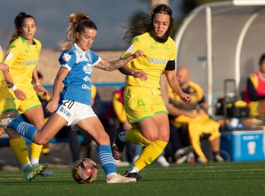 El Alhama empata en casa con el Depor y se queda a 5 puntos del liderato en Primera RFEF femenina 
