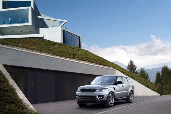 Nuevo motor y tecnología avanzada para el Range Rover Sport 17MY 