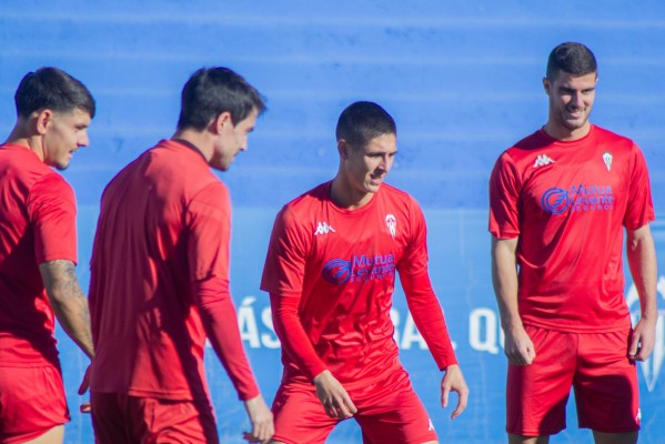 El Alcoyano busca certificar su mejor momento de la temporada ante el Real Madrid Castilla

