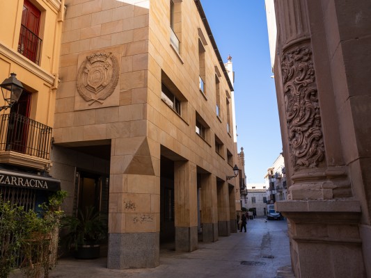 Un paseo por la obra de Antonio Serrano Bru, hijo predilecto de Elche y arquitecto que moldeó la ciudad