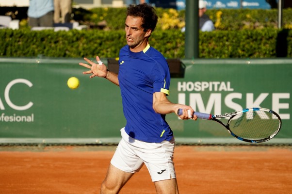 Bautista y Ramos-Viñolas certifican su clasificación para 

semifinales del ATP Challenger de la Copa Faulcombridge