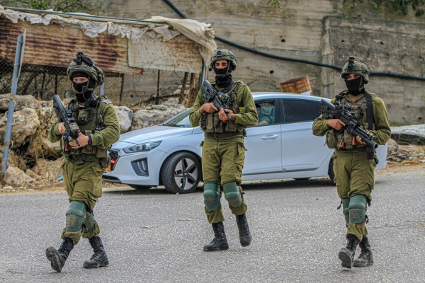 Llegan a Israel los primeros trece rehenes liberados por Hamás en el marco de la tregua