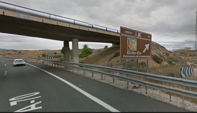 Giner recuerda a Ribó que se comprometió a promocionar La Lonja en la AP-7 
