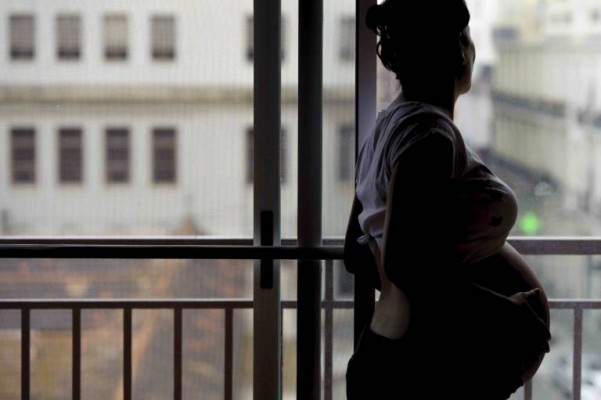 Luces y sombras de la maternidad tardía 