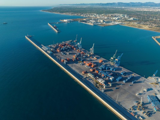 El nuevo puesto de control fronterizo del puerto: 3.500 metros cuadrados en la dársena norte
