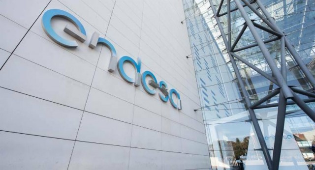 Endesa contiene el dividendo para el próximo trienio tras el laudo en contra de Qatar