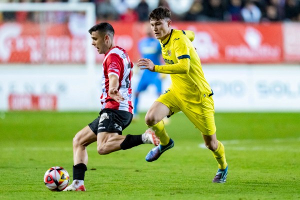 Morales salva el redebut de Marcelino y el Villarreal esquiva un batacazo histórico en Zamora