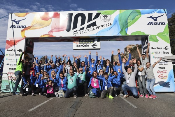 Abiertas las inscripciones de voluntariado para el 10K Valencia Ibercaja 2024
