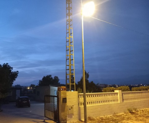 El PSOE insta al PP de Alicante a asumir el gasto de la iluminación en La Cañada y El Moralet