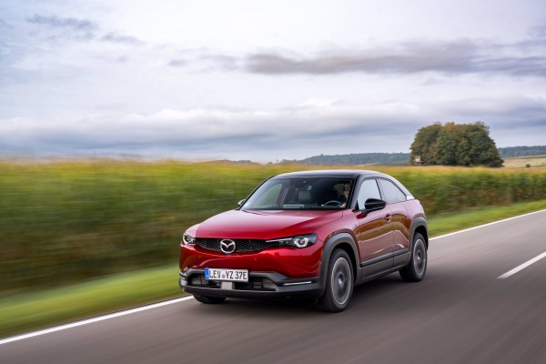 Mazda ya ha fabricado más de dos millones de vehículos con motor rotativo
