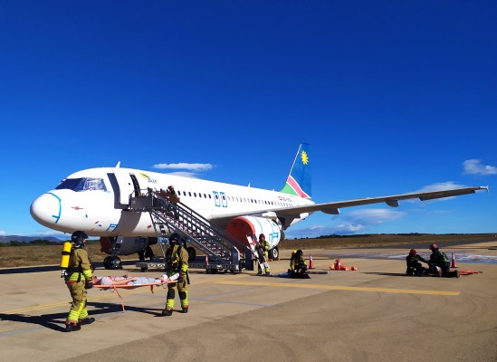 Simulacro de accidente: el aeropuerto de Castellón mide su capacidad de respuesta ante emergencias