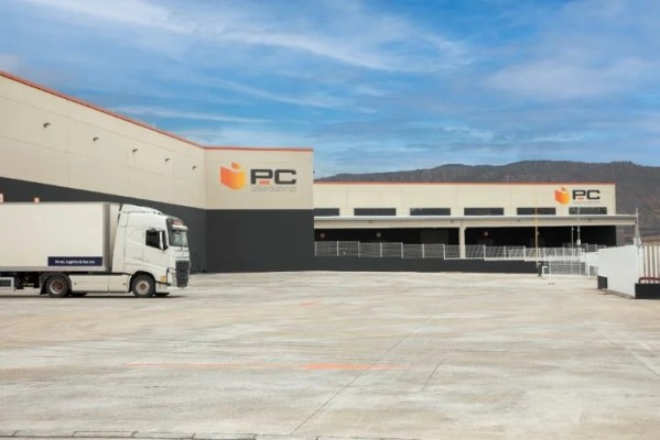 La alhameña PcComponentes da el salto a Europa: llega a Francia y ultima su desembarco en Italia