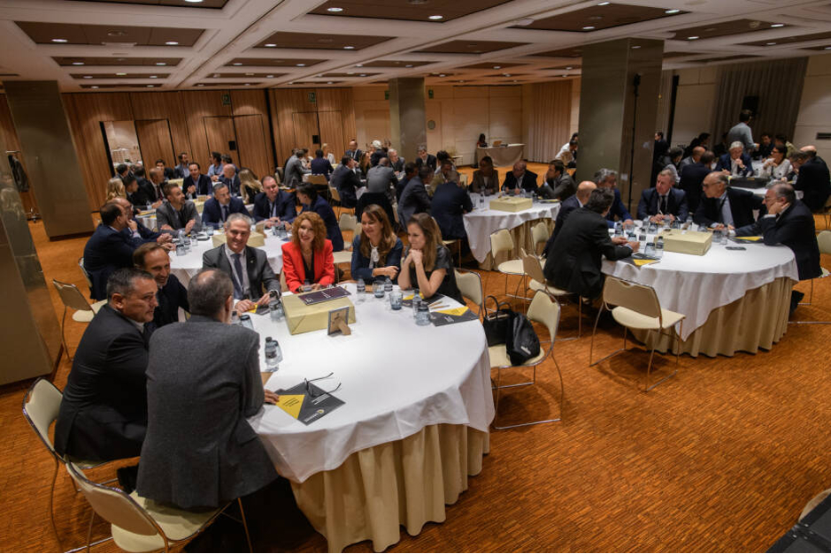La presentación de Corporate Connections en Valencia reunió a un buen número de empresarios. - 
