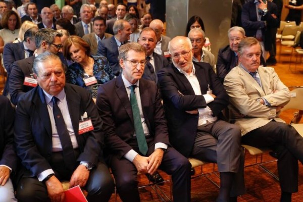 Los políticos en las galas empresariales 