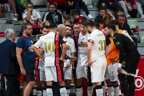 ElPozo, con cuatro bajas, inicia su andadura en la Copa del Rey en la pista del Rivas