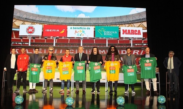 Eurocaja Rural patrocina el partido benéfico navideño 'Artistas contra famosos'
