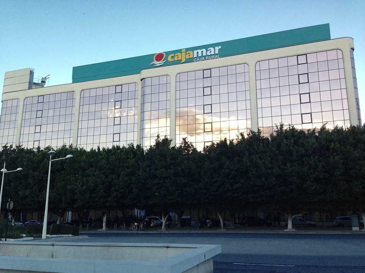 El Grupo Cooperativo Cajamar dispara su beneficio semestral un 82%