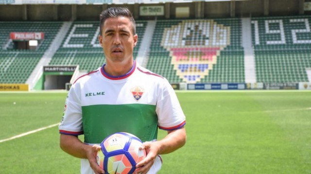 Pedro dice que el Elche quiere lavar ante el Tenerife la mala imagen de Girona