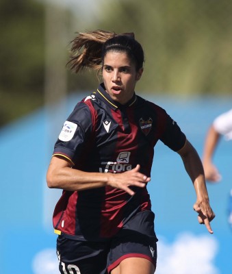 Alba Redondo le da una victoria importante al Levante en Tenerife