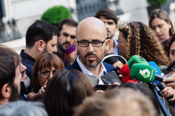 Nacho Álvarez renuncia a ser ministro y deja sus cargos en Podemos