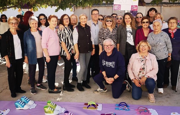 El Ayuntamiento colabora con asociaciones y escuelas de Castelló para conmemorar el 25-N 