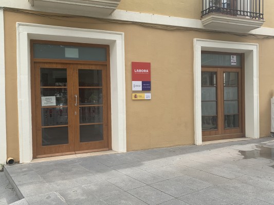 El PSOE acusa al PP de perder 358.000 euros en subvenciones para empleo público en la Vila