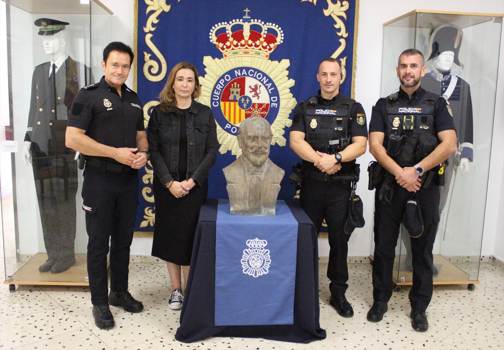 València se personará en el juicio por el robo del busto de Badenes valorado en 9.000 euros
