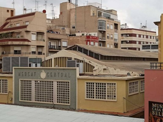 Elche aprovechará la obra del Mercado Central para promover la rehabilitación de viviendas del entorno