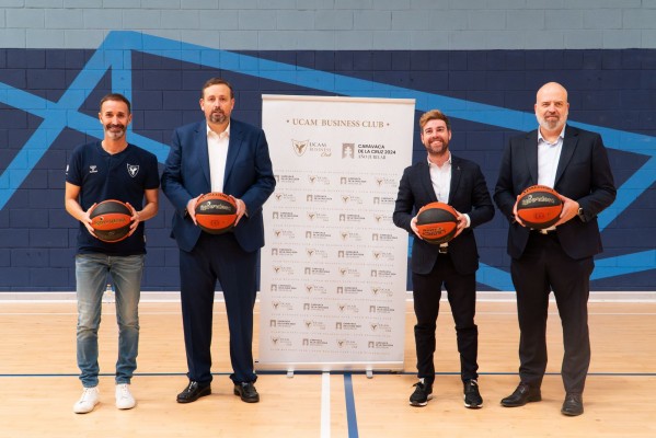 Sito Alonso apela en el UCAM CB a 