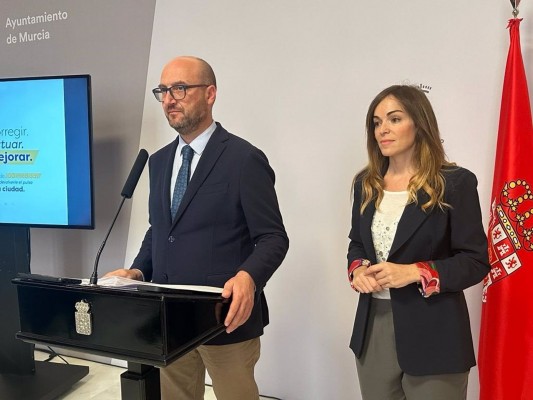 Los autobuses y tranvía gratuitos en diciembre y Navidad movilizarán a 2,5 millones de murcianos 