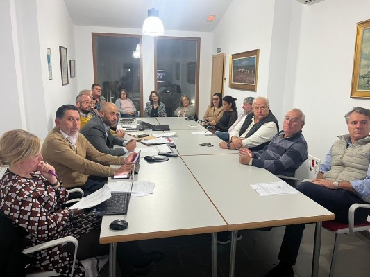 Empresarios de la Marina: “El deslinde de Dénia genera indefensión entre los afectados”

