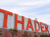 Merlín y Silicius negocian su separación con el centro comercial Thader de Murcia en juego
