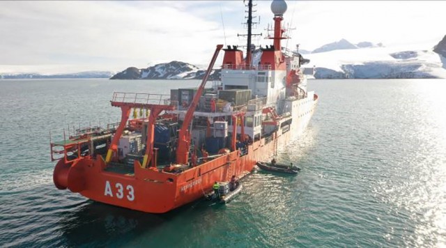 El BIO Hespérides emprende el próximo viernes su XXVIII Campaña Antártica: seis meses de aventura e investigación