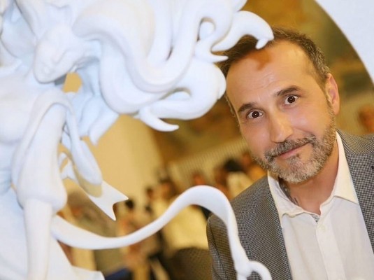 El artista Gómez Morollón plantará la hoguera de las convivencias de candidatas a Bellesa del Foc
