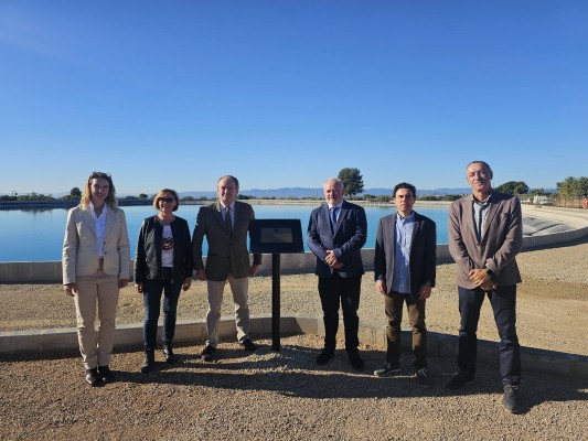 Agricultura inaugura una balsa de riego para un millar de agricultores de Llíria y Marines