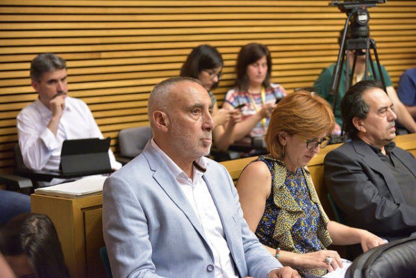 Los grupos del Pacto del Botánico insisten en Josep López como candidato para RTVV