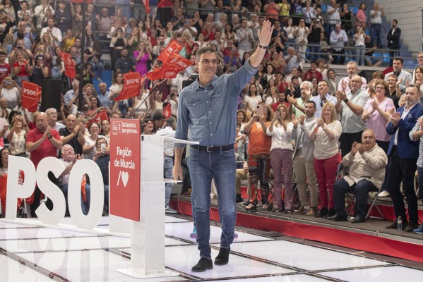 Continúa la era de Pedro Sánchez, el presidente con raíces de Lorca y Cartagena
