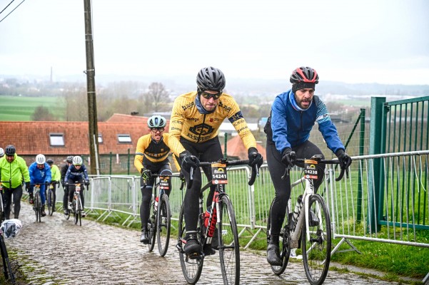 Viaja al Tour de Flandes 2024 y vive la experiencia ciclista flamenca