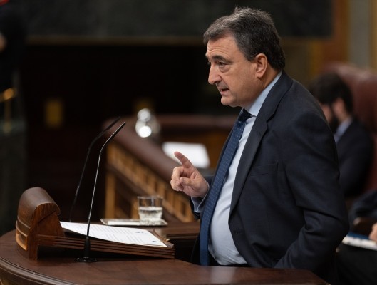 El PNV amaga con revelar qué le ofrecía Feijóo y dice que el PP tiene el 
