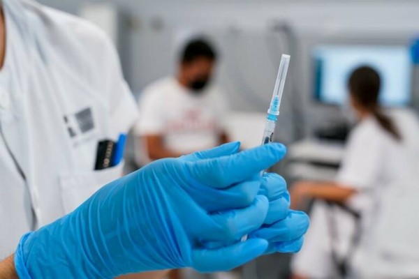 Los sindicatos, salvo CESM, se movilizarán hasta que Sanidad cumpla con el acuerdo de 35 horas